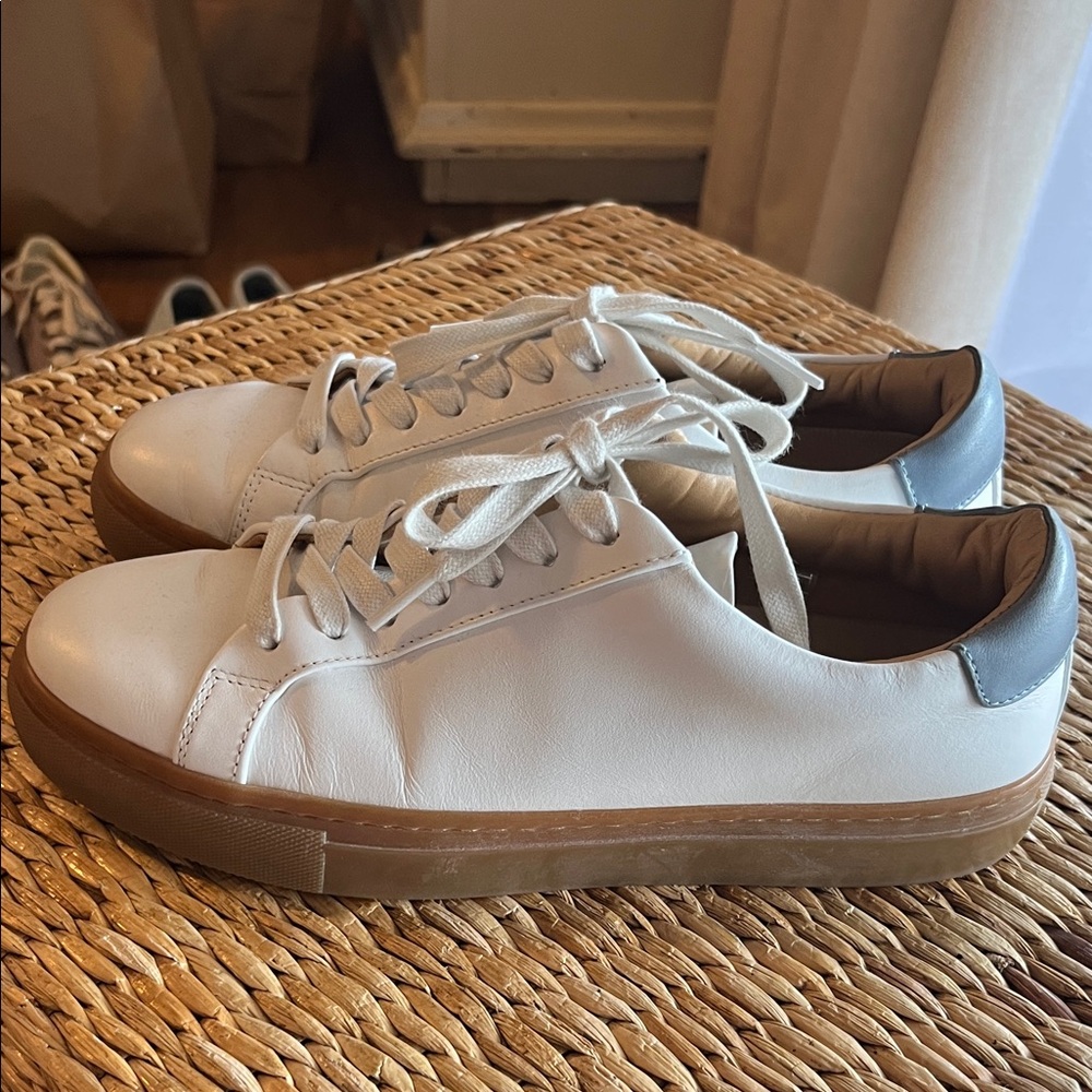 Thursday Boot Company Legacy Women's White and blue Sneakers